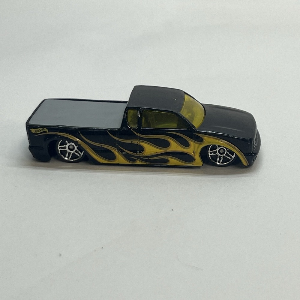 hot‎ wheels steel flame die cast toy truck 1999 gmc sonoma model 2003